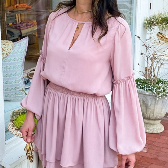 AMARYLLIS Amore Dress - Picture 2 of 5